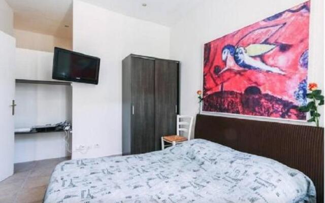 Viva Riviera - 6 Rue Florian