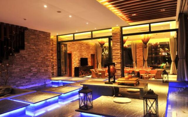 New Century SPA and Resort PUER