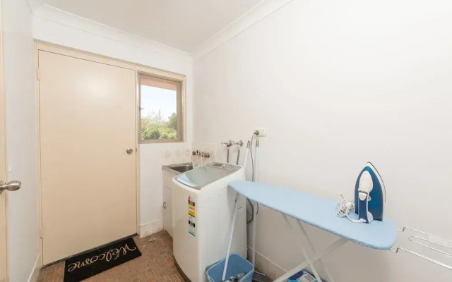 Rossmoyne Suite