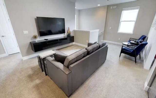 7632 Wilmington Loop