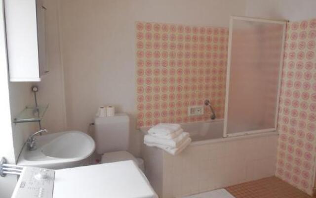 Homestay Château De Saint-Maixant