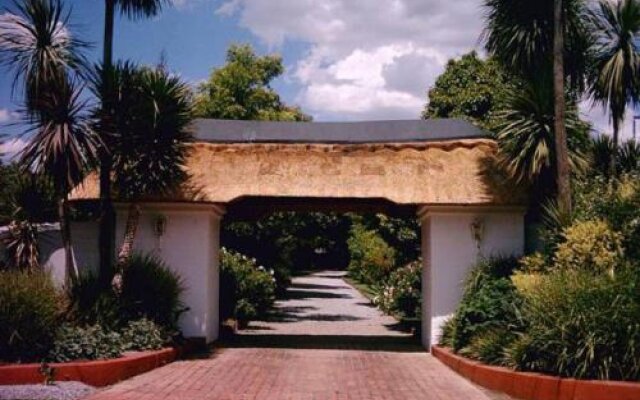 Guinea Lodge
