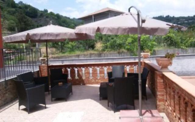 La Sorgente dell'Etna