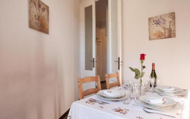 Whatching Sagrada Familia