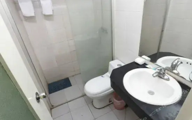 Nanjing Shuangfeng Hotel