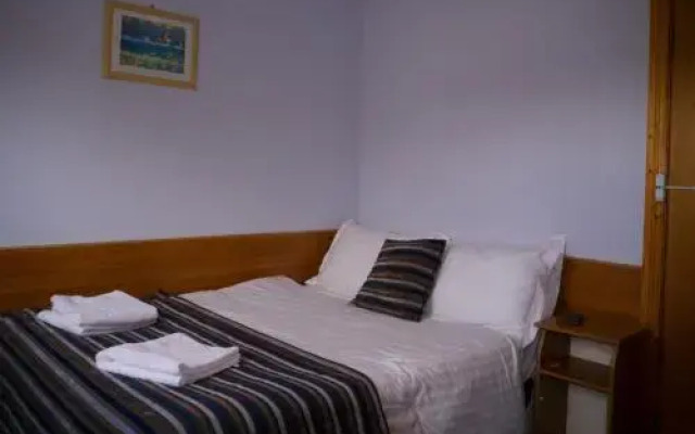 The Dingle Pub B&B