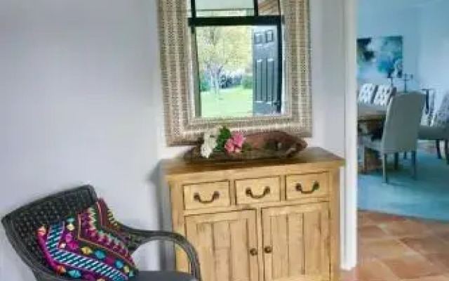 YiFan Lake View Manor In Rotorua