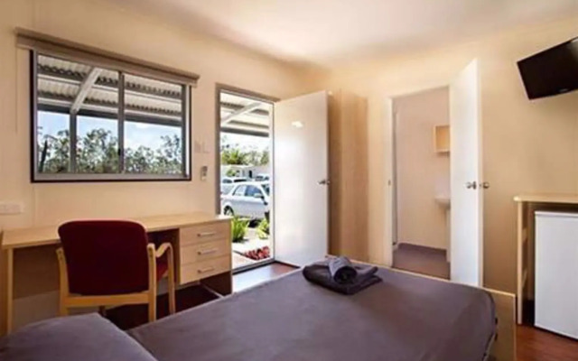 Civeo - Middlemount Village