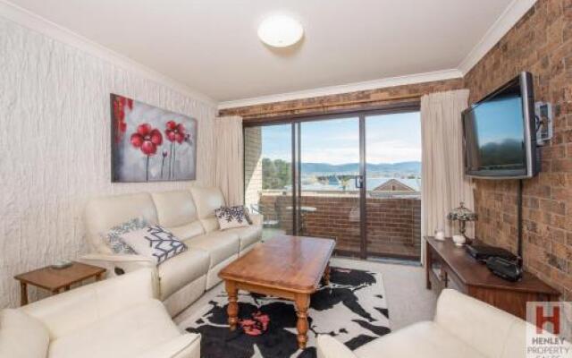 Central Park 15 Holiday Apartment