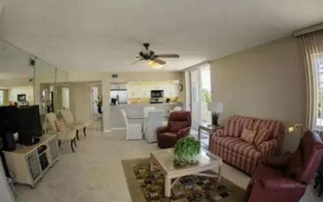 Elegant Furnished Condo with Gulf View by RedAwning
