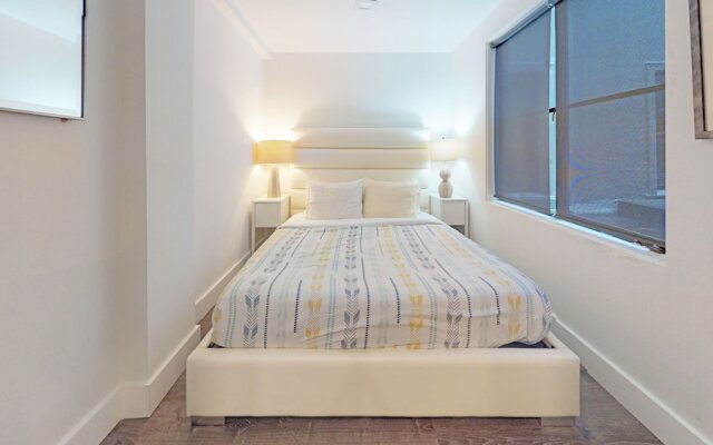 Seattle Waterfront Apartments by Barsala