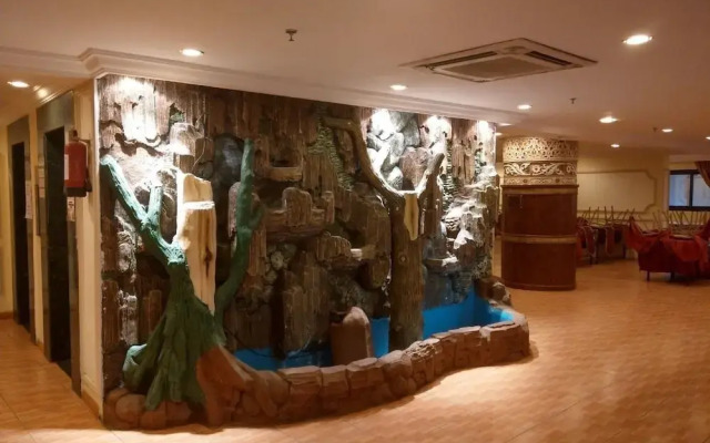 Orooq Al Thahab Al Makkiah Hotel