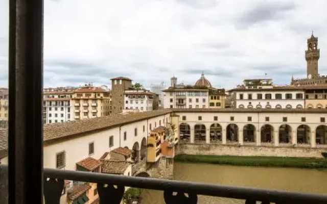Red Prince Ponte Vecchio