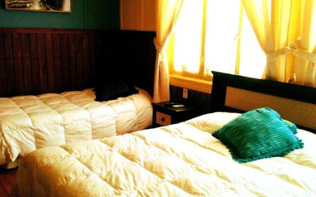 Hostal B&B