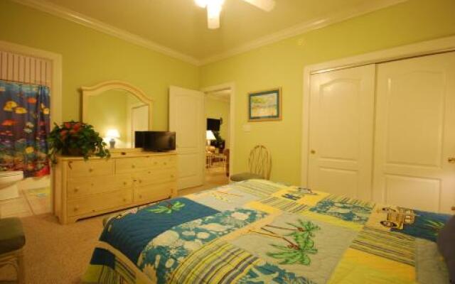 Parrot-Dise 13AU - 1 Br Condo