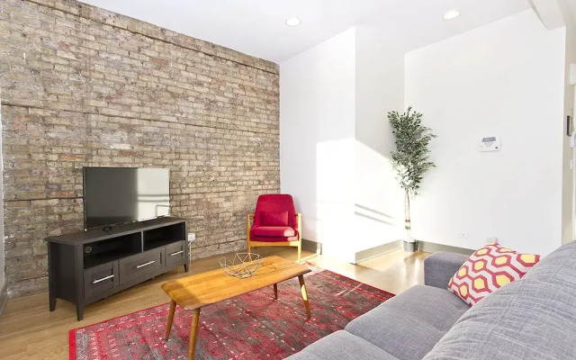 Stunning 2BR in Wrigleyville by Sonder