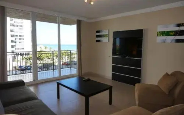 2080 Condominium On The Beach