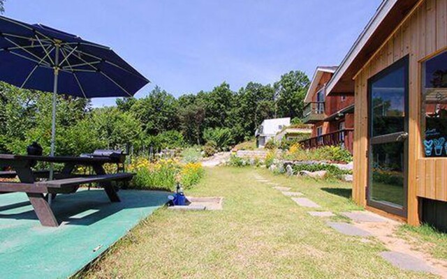 Ganghwadosook Sook Pension