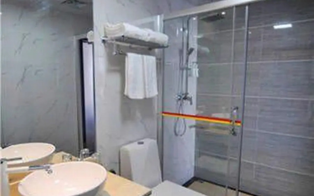 Super 8 Hotel Longyan Bao Tai