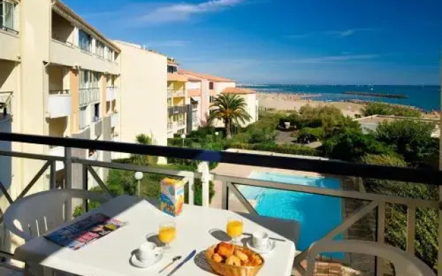 Savanna Beach/Terrasses de Savanna