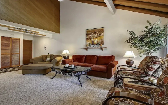 Meadow House 22
