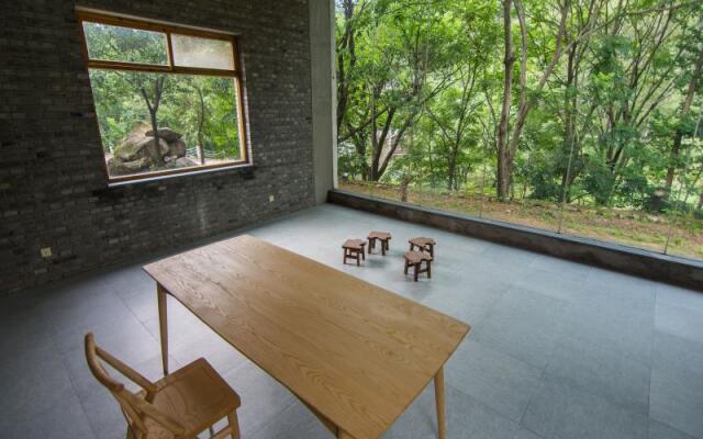 Yin Hotel