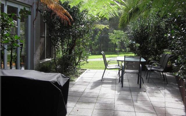 Sea Eagle Manor