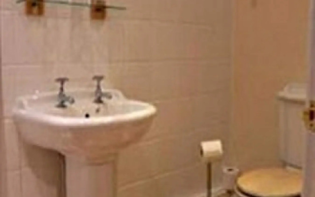 Llysyfran Farm B&B