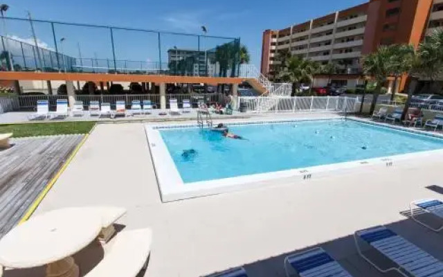 Surf Dweller 603 by RedAwning