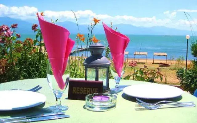 Lakeview Hotel and Resort