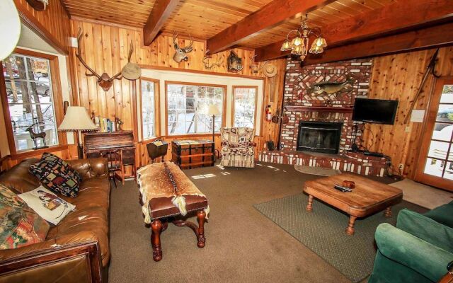 Prime Pines 1209 by RedAwning