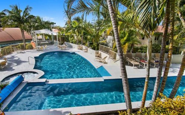 Sea Breeze Unit 10 Resort at 7 Park Lane – Pool – Lennox Head