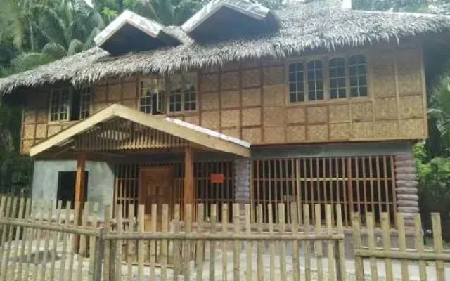 Loboc Backpakers Inn