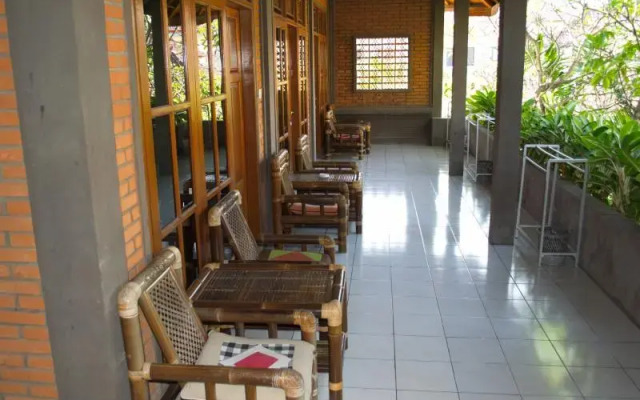 Bunut Garden Bed & Breakfast