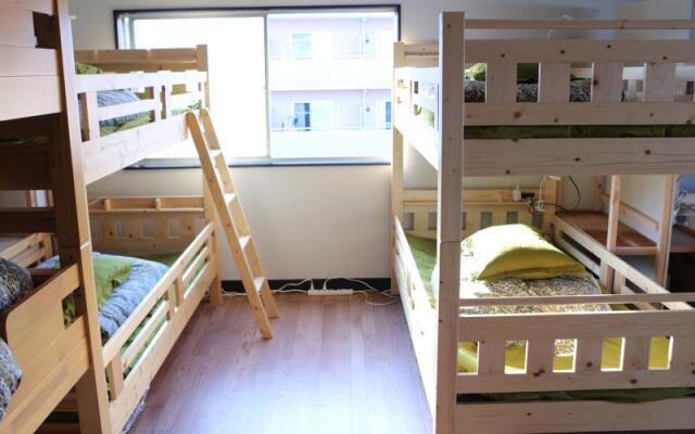 Makoto House