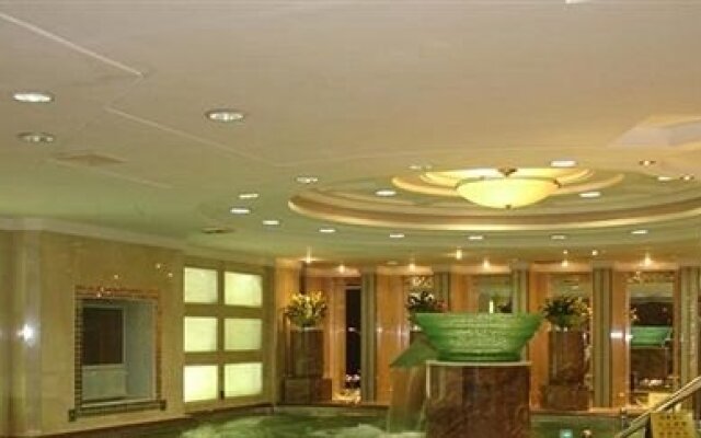 Yingkou Guomao Hotel