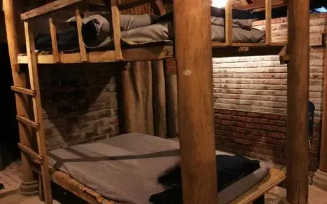 A Vietnam Corner Restaurant & Hostel