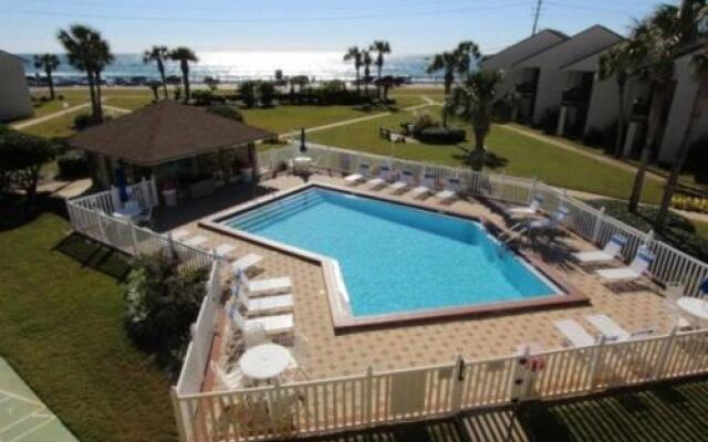 Blue Surf 14b 2 Bedroom Townhouse by RedAwning