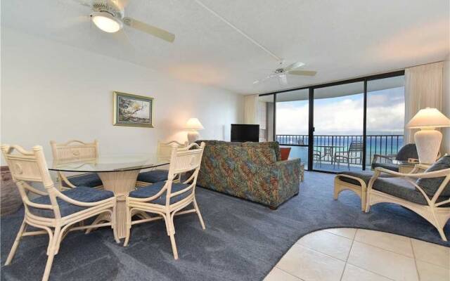 Valley Isle #808 2 Bedroom Condo by RedAwning
