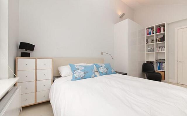 Veeve Classic Kensington 4 Double Beds Stanford Road Kensington