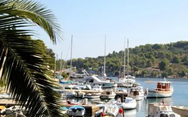 Private Villa BIANCO for 1-10 person with pool, enjoy holidays by the sea! FREE Kajak & Mountainbikes, GREAT living area & privacy, FREE mooring to 6,5 m BOAT!!