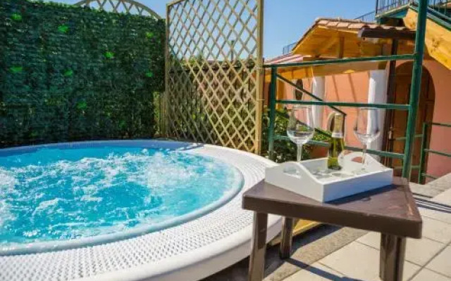 I rooms Lo Sporgente