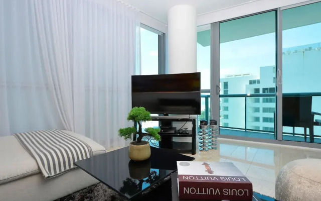 Miami World Rental - Setai 2304