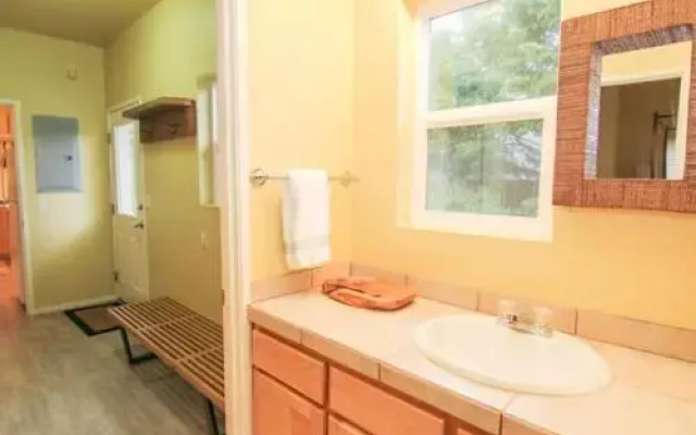 Halcyon - 2 Br home by RedAwning