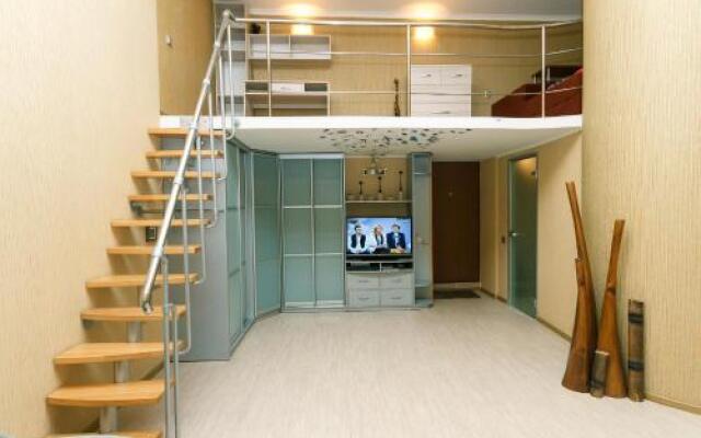 Luxrent apartments на Льва Толстого