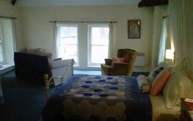 Farthingloe Bed & Breakfast