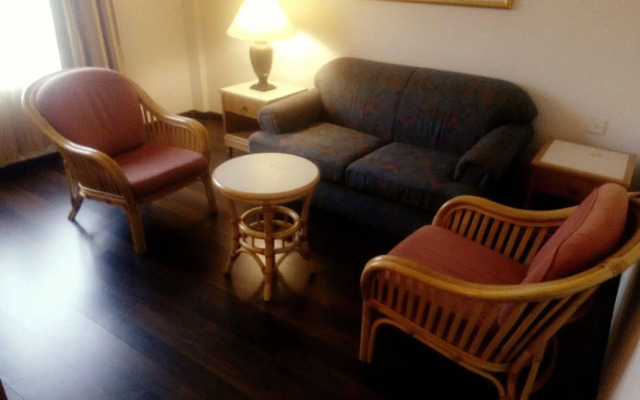 Allson Putra Nilai Hotel