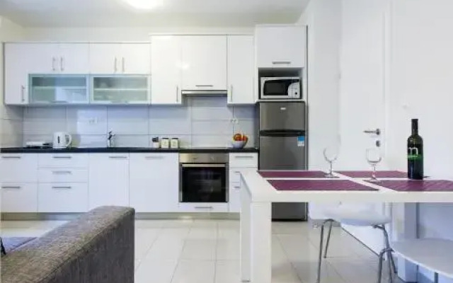 Apartments Kalelarga