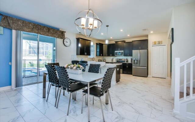 Champions Gate 1584 A