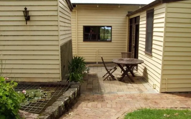 Burrum River Retreat Apollo Bay Accommodation